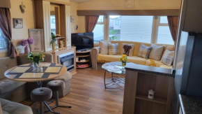 STATIC CARAVAN N WALES LyonsRobinHood RHYL